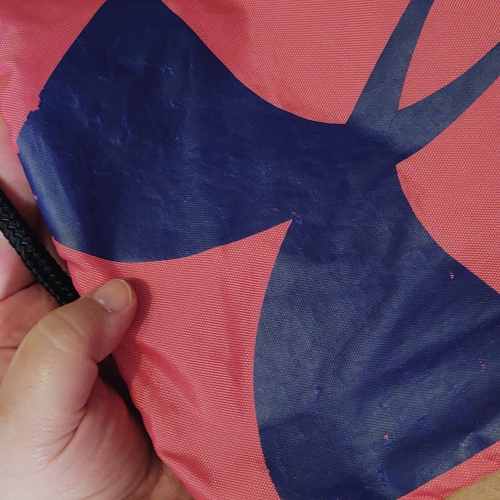 Under Armour Neon Reversable Drawstring Backpack - Picture 4 of 11
